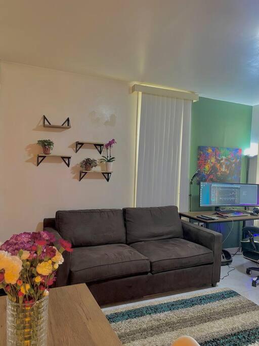Cozy Private Apt 10 Min From Manhattan Subway! New York Dış mekan fotoğraf